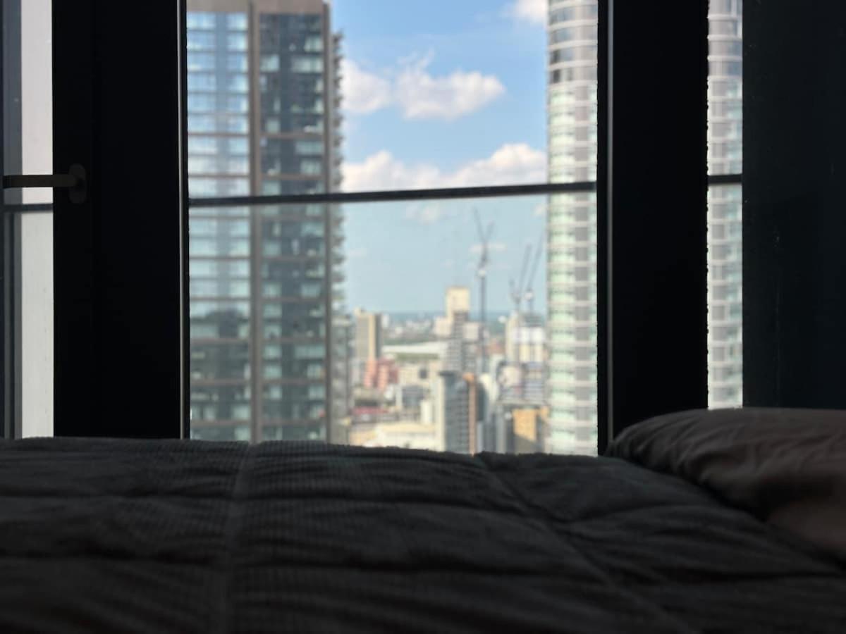 Amory Tower - High Rise Pinnacle Apartamento *